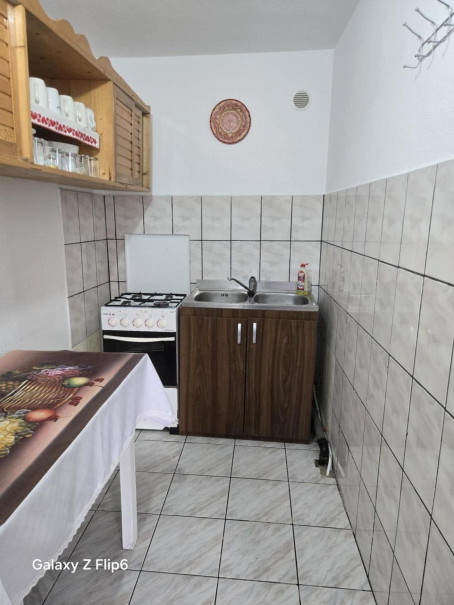 Rózsa Panzió Rimetea Exterior foto